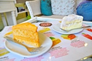 ค็อตตอน โรส ฮ็อบบี้ คาเฟ่
