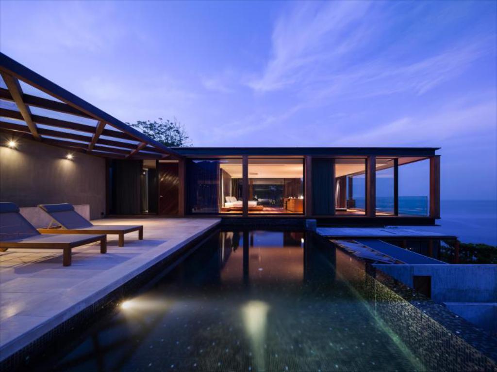 The Naka Phuket Villa - พูลวิลล่า ภูเก็ตชมวิวทะเล