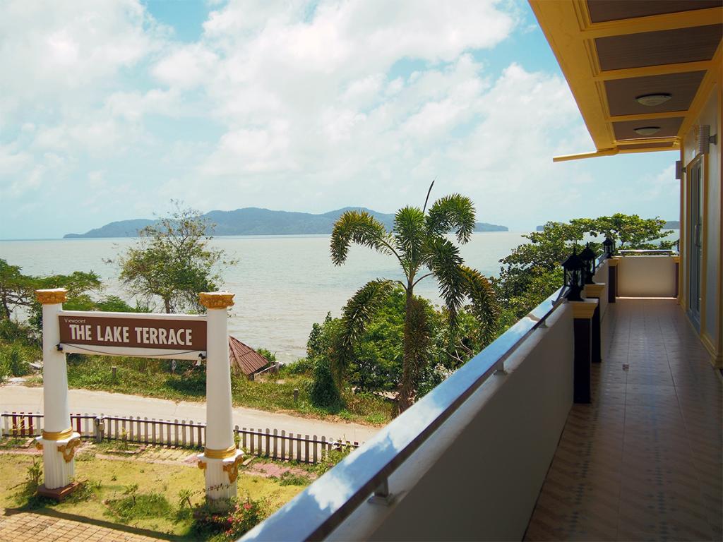 Lake Terrace Resort -  ที่พักริมหาดปากบาราสตูล ใกล้ท่าเรือไปหลีเป๊ะ