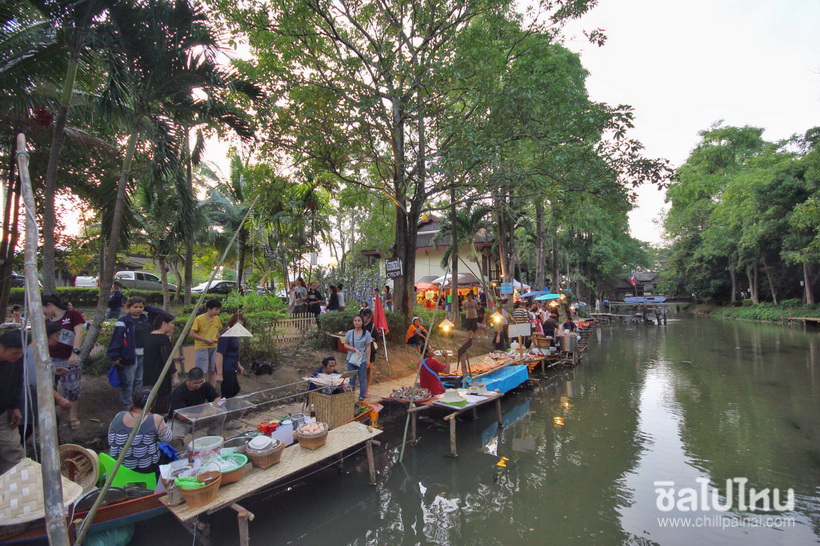 2016-12-26 11:26:34_ตลาดน้ำ05_resize.JPG