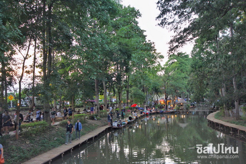 2016-12-26 11:26:57_ตลาดน้ำ11_resize.JPG