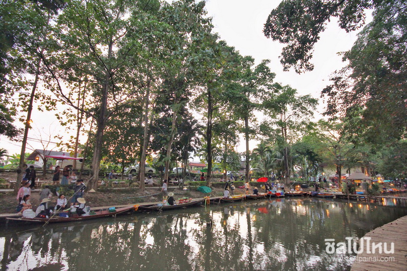 2016-12-26 11:27:01_ตลาดน้ำ12_resize.JPG
