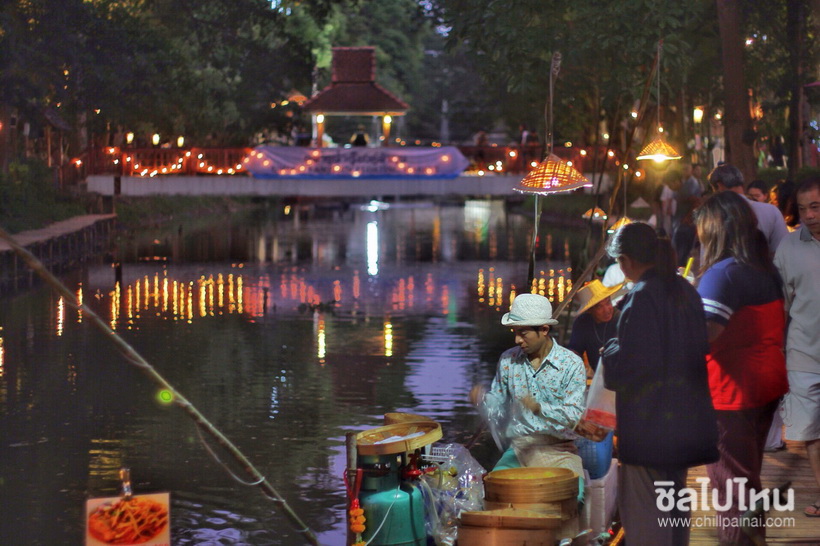 2016-12-26 11:27:22_ตลาดน้ำ17_resize.JPG