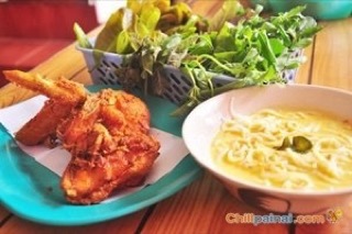 ร้านขนมจีนไก่ทอด โกจ้อย ร้านขนมจีนไก่ทอด โกจ้อย