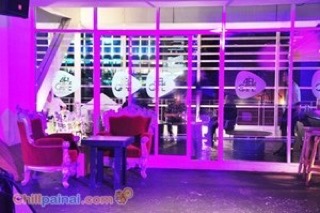 โฟร์ทฟลอร์ คาเฟ่