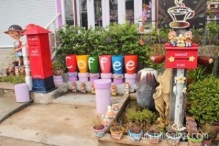 ร้านกาแฟ ณ แดนกวี