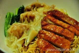 บะหมี่คนแซ่ลี (ทองหล่อ) บะหมี่คนแซ่ลี (ทองหล่อ)