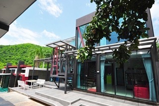 แจ่มจันทร์ รีสอร์ท แจ่มจันทร์ รีสอร์ท