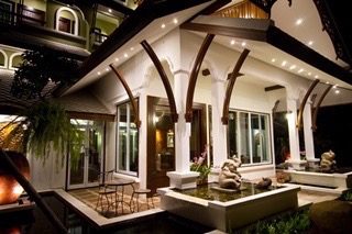 โรงแรมร่มไม้กรีนพาร์ค
