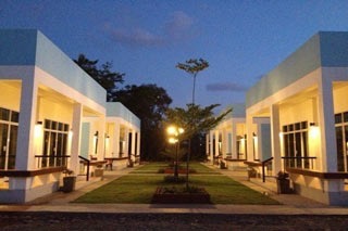 เดอะ คิวบ์ รีสอร์ท