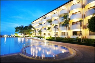 โรงแรมสวนบวกหาดชะอำ โรงแรมสวนบวกหาดชะอำ