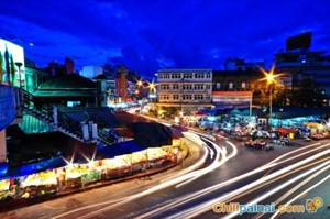 ตลาดวโรรส