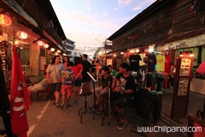 ถนนคนเดินอุทัยธานี ตรอกโรงยา ถนนคนเดินอุทัยธานี ตรอกโรงยา