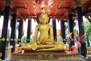 วัดหลักสี่ราษฏร์สโมสร