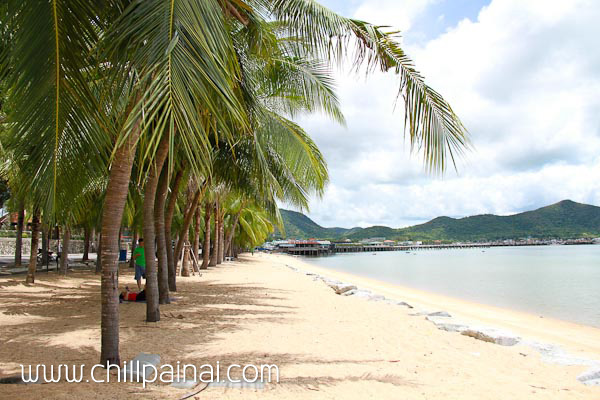 หาดบางเสร่ หาดบางเสร่