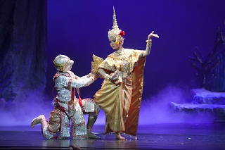 ศาลาเฉลิมกรุง