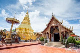 วัดพระธาตุหริภุญชัย