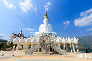 วัดพระธาตุผาซ่อนแก้ว