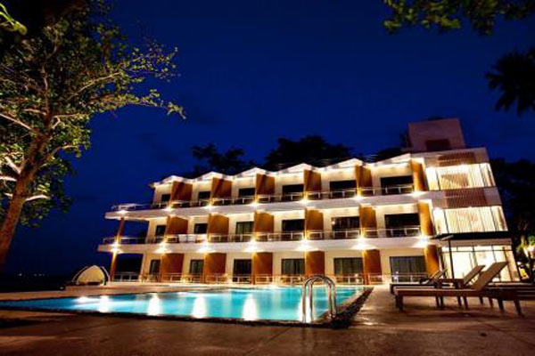 ประสานสุข วิลลา บีช รีสอร์ท : Prasarnsook Villa Beach Resort