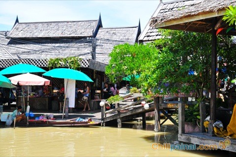 ตลาดน้ำ 4 ภาค พัทยา (Pattaya Floating Market)