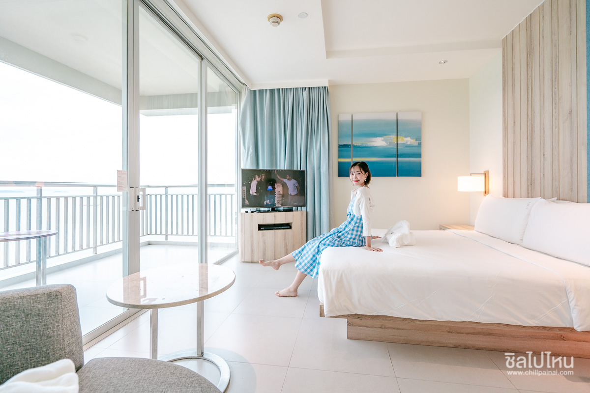 Holiday Inn Pattaya (ฮอลิเดย์ อินน์ พัทยา) ที่พักสุดชิล วิวหาดพัทยา