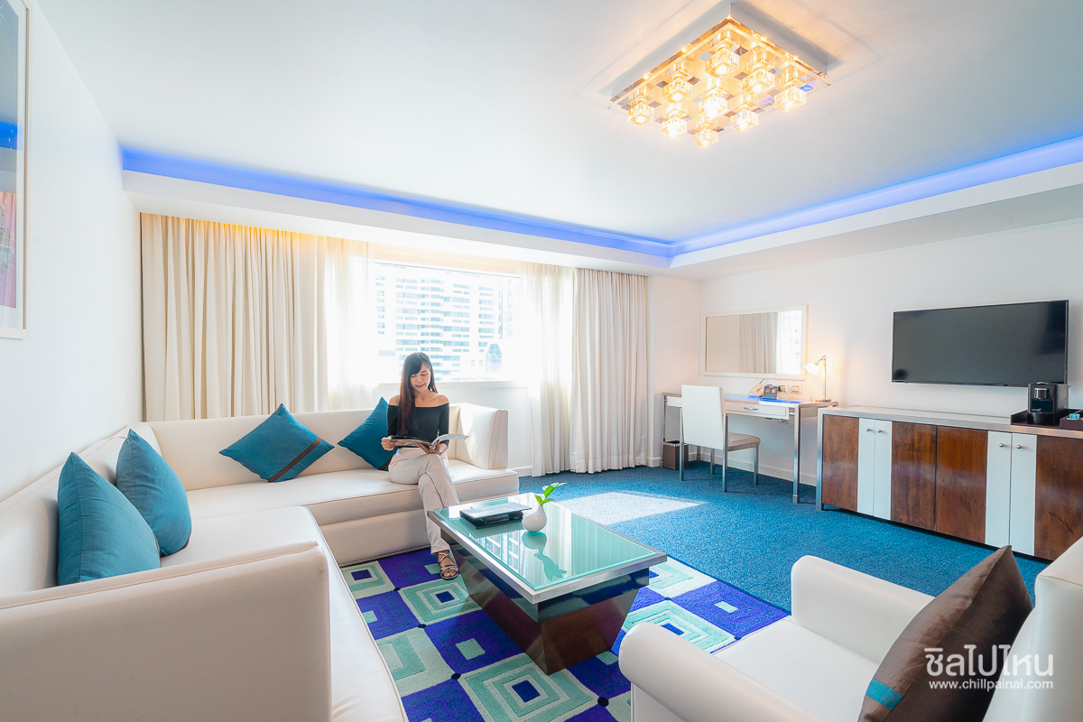 โรงแรมดรีมกรุงเทพ (Dream Hotel Bangkok) 