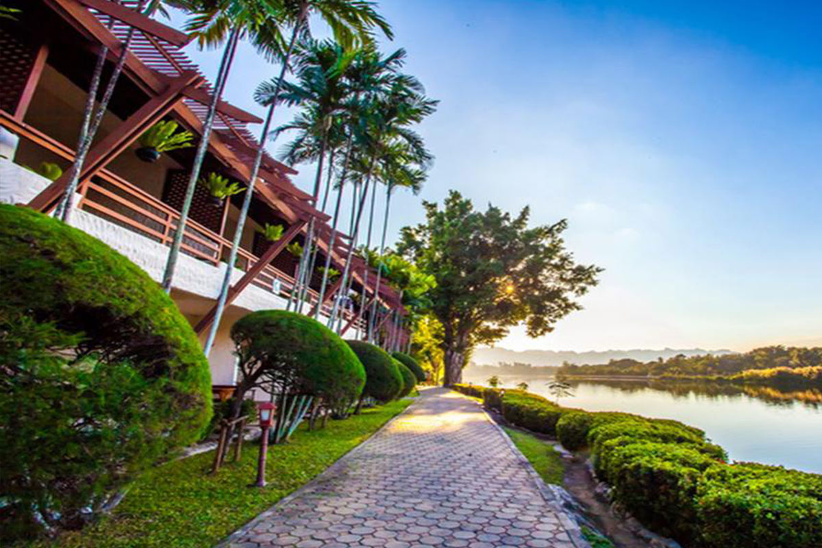 Felix River Kwai Resort Kanchanaburi  - ที่พักกาญจนบุรี (เฟลิกซ์ ริเวอร์แคว รีสอร์ท)