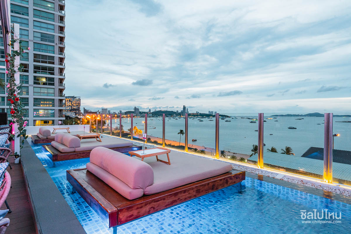 Pattaya Sea View Hotel ที่พักพัทยาสุดชิล พร้อมรูฟท็อปบรรยากาศโรแมนติก