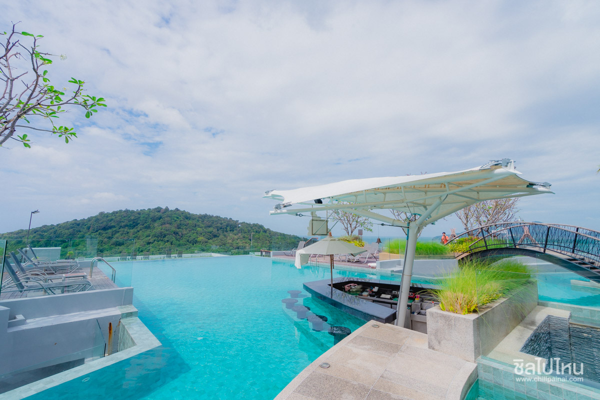 Crest Resort & Pool Villas  -ที่พักย่านหาดป่าตอง