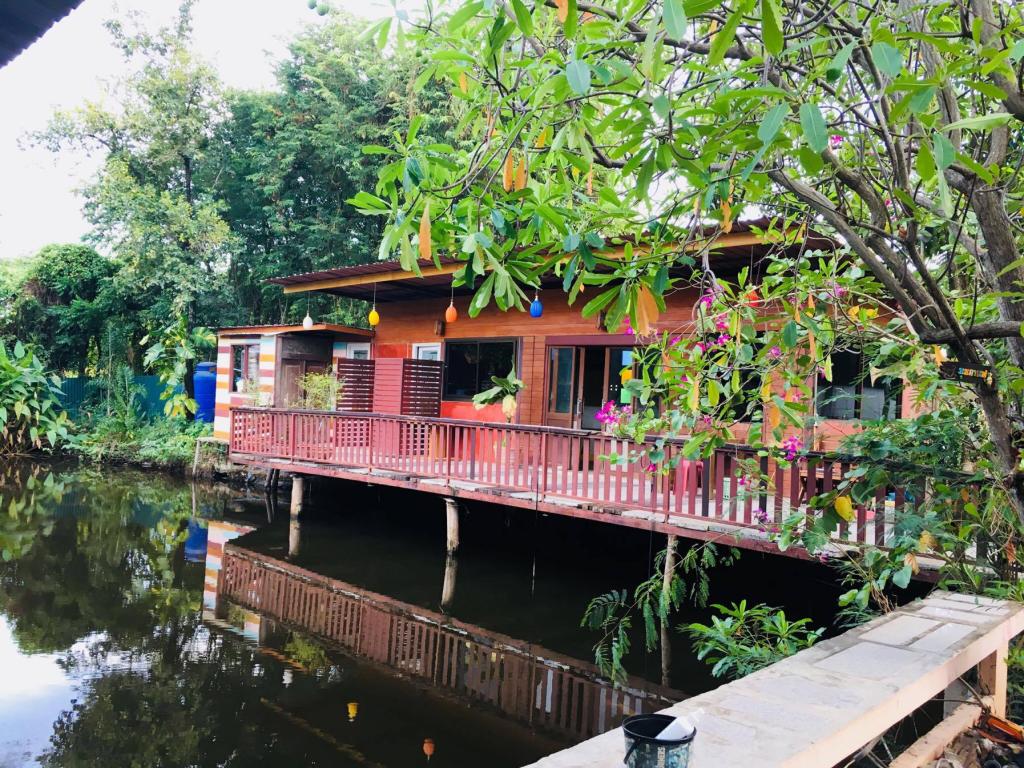 Paradise Resotel Saraburi – ที่พักสวยสระบุรีริมน้ำ