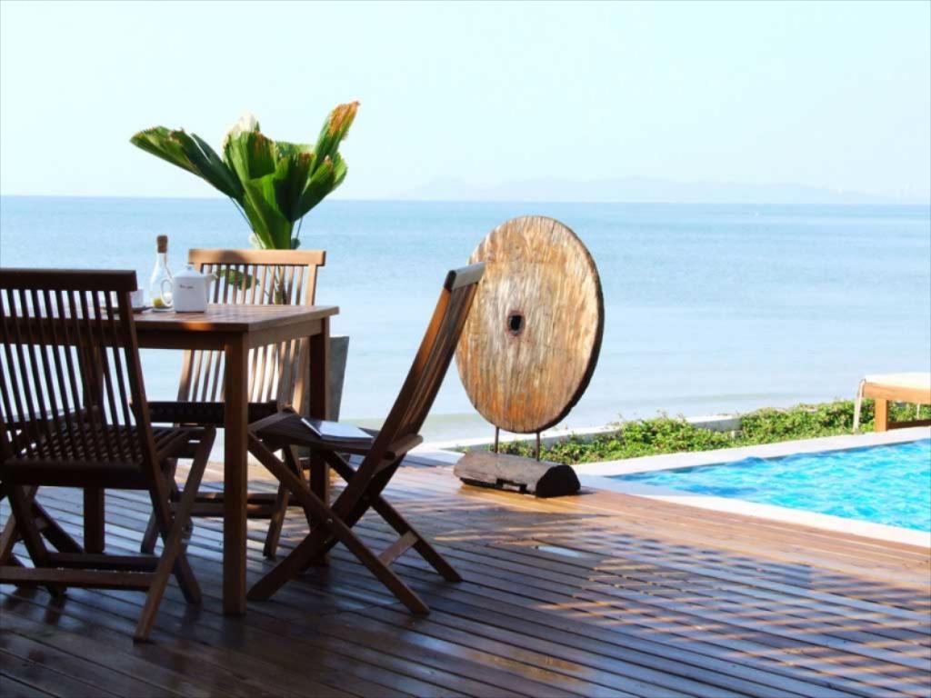 Bari Lamai Resort - ที่พักพร้อมสระว่ายน้ำริมทะเลระยอง