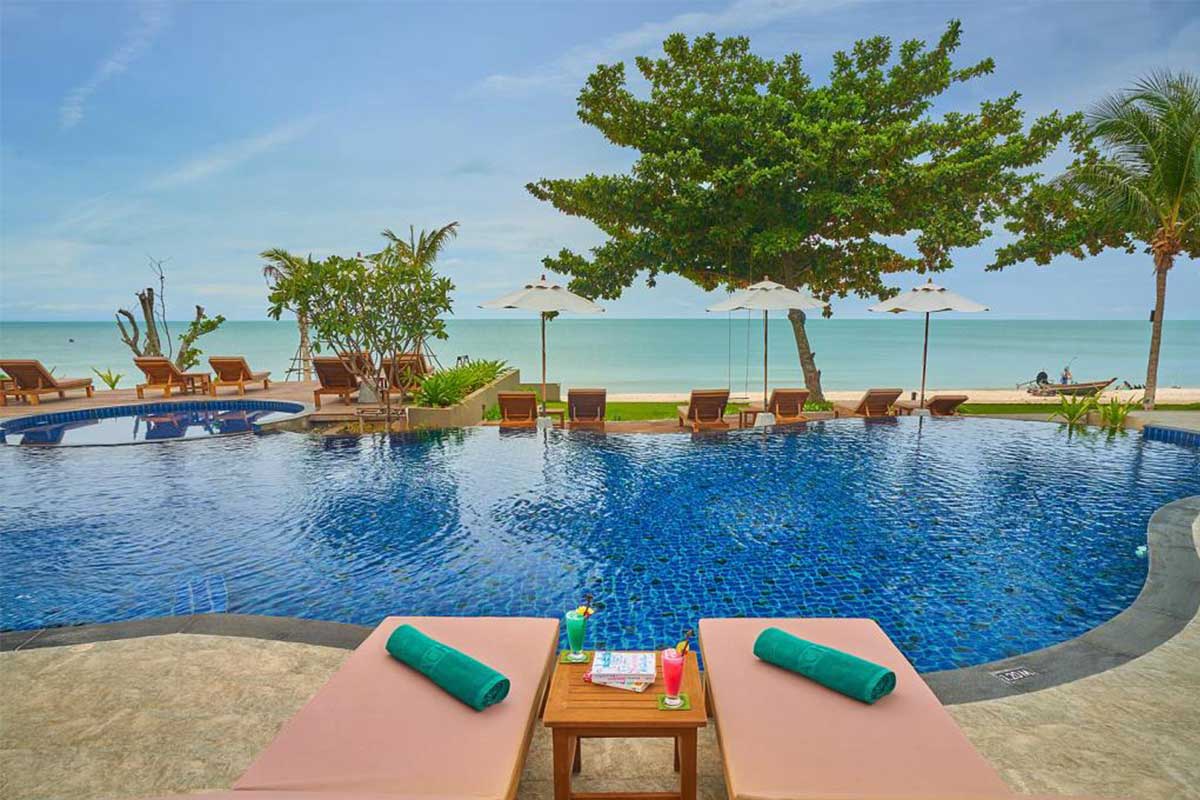 Khanom Beach Resort & Spa - ที่พักขนอมติดทะเล
