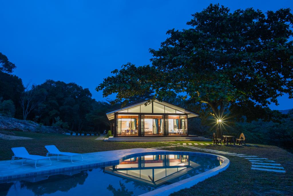 The Cliff House AoYang - ที่พักจันทบุรีมีสระว่ายน้ำริมทะเล