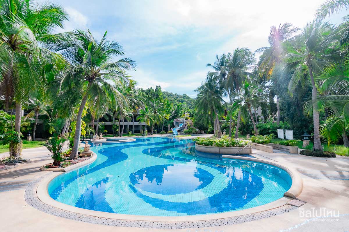 Siam Bayshore Resort & Spa ที่พักหรู ใกล้ Walking street Pattaya  ชลบุรี  มีสระว่ายน้ำวิวทะเล