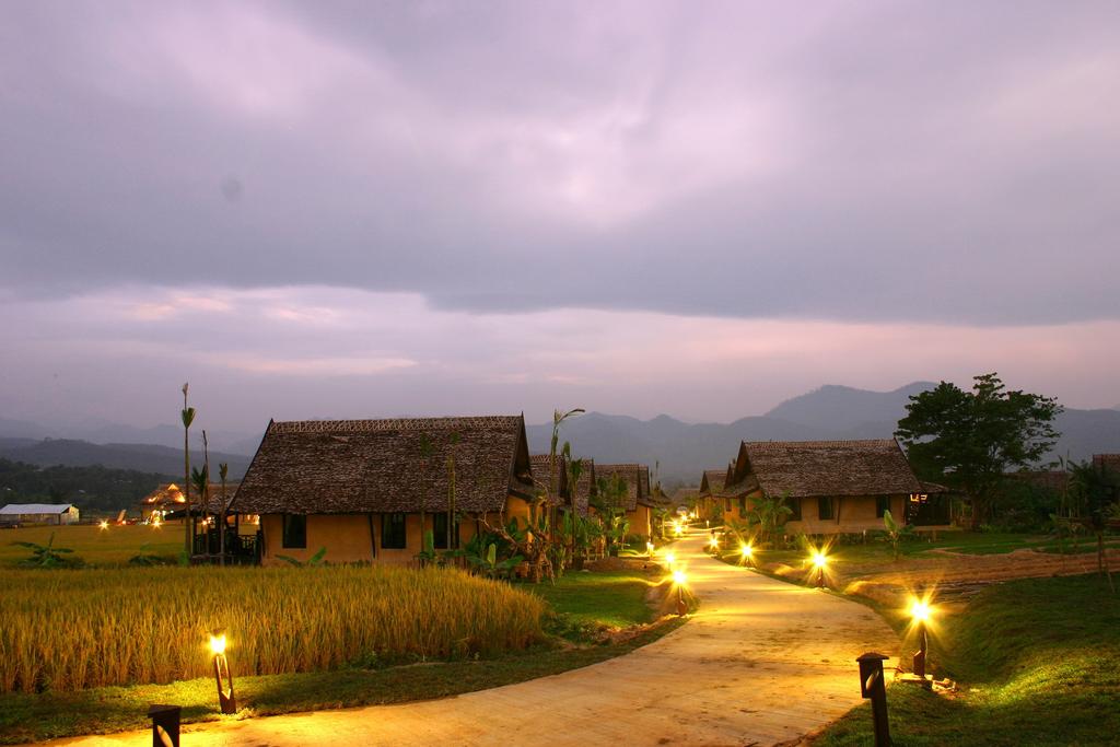 ภูปาย อาร์ท รีสอร์ท (Phupai Art Resort) ปาย