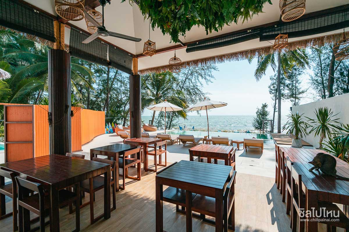 Resto Sea Resort รีสอร์ทสไตล์บาหลี บรรยากาศเป็นส่วนตัว  ติดริมทะเลบ้านกรูด จ.ประจวบคีรีขันธ์