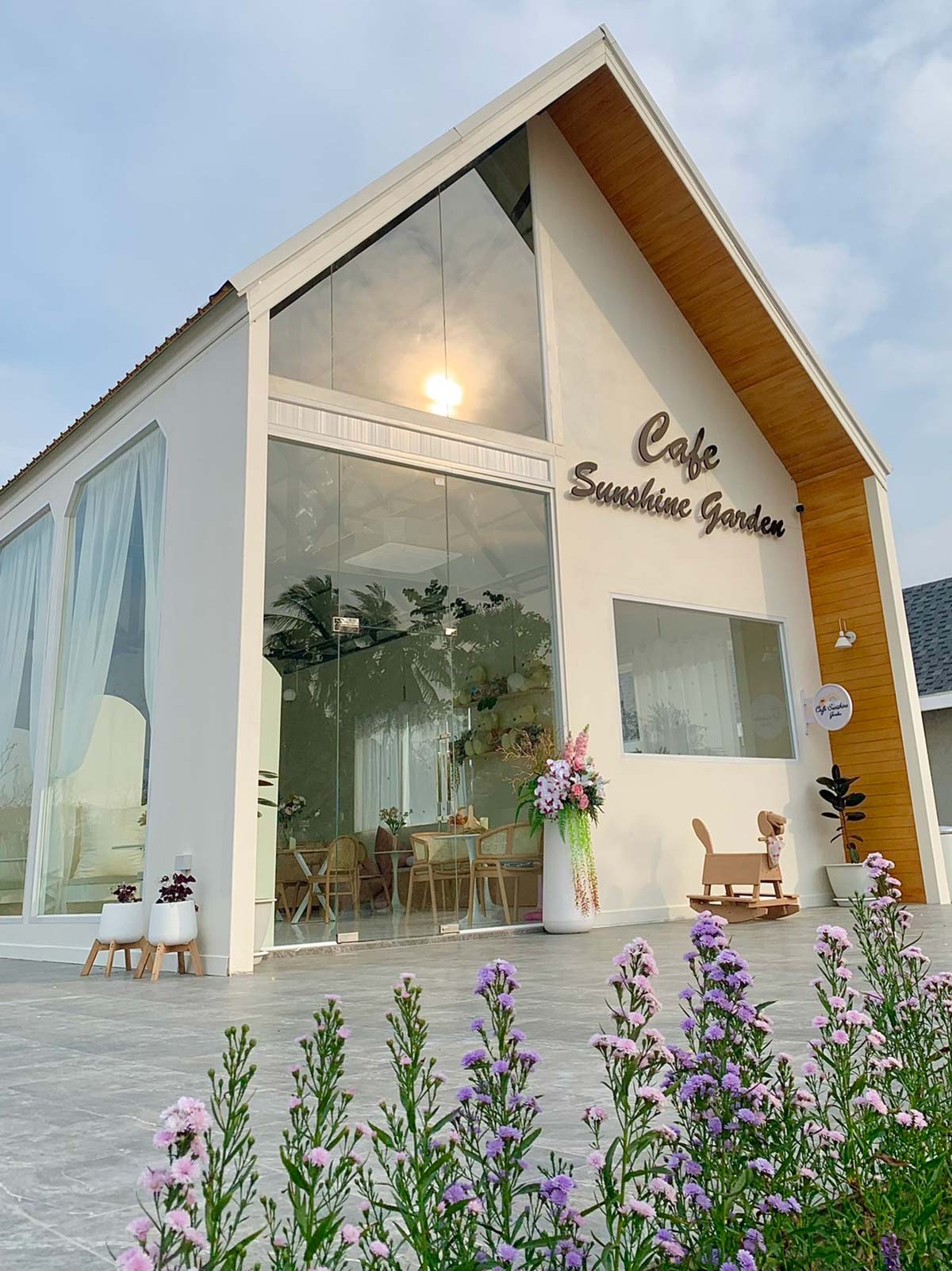 Cafe Sunshine Garden คาเฟ่ราชบุรี เปิดใหม่สุดคิวท์ ใน อ.โพธาราม