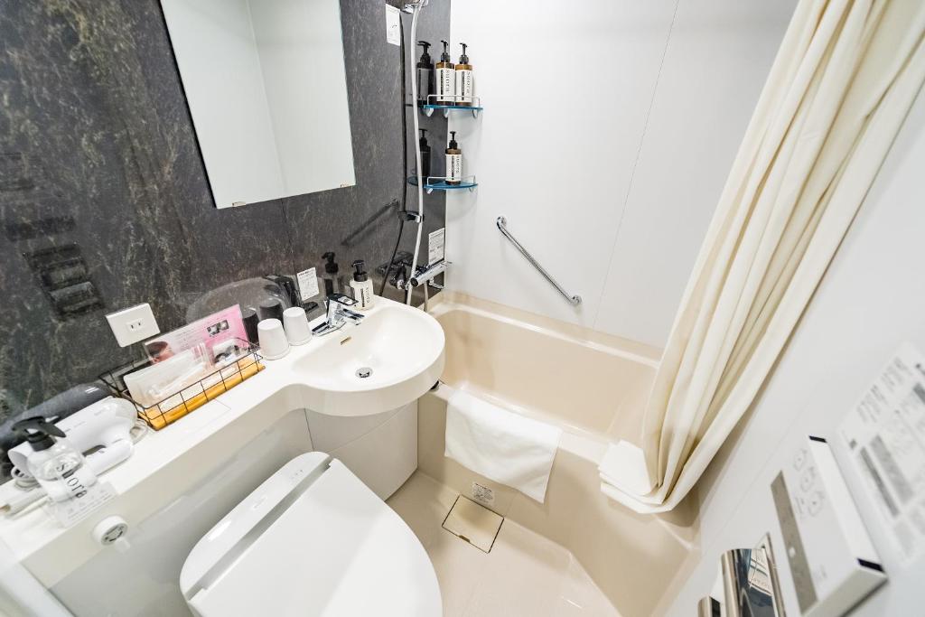 10 ที่พักโตเกียวใกล้สถานีรถไฟฟ้าใต้ดิน Tokyo Metro ปี 2565 มีห้องน้ำในตัวเริ่มต้น 826 บาท/คน