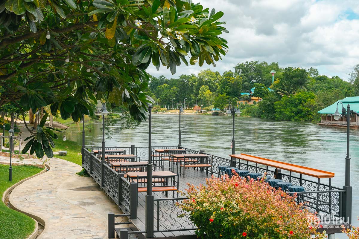 Royal Riverkwai Resort and spa รีสอร์ตกาญจนบุรี สไตล์ทรอปิคอล บาหลี บรรยากาศดี ริมแม่น้ำแควใหญ่