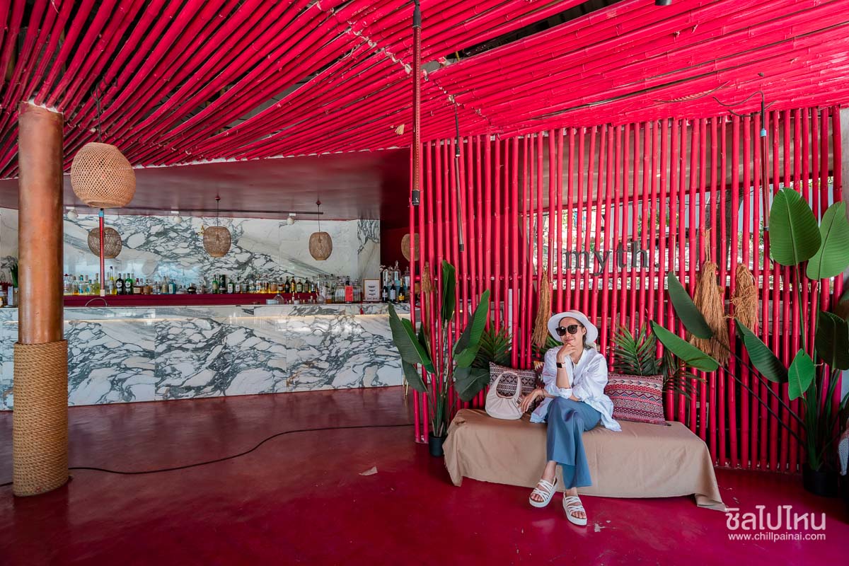 Myth Koh Larn Resort Bar & Bistro ที่พักสไตล์บาหลีสุดชิล มี pool spa ส่วนตัวให้นอนแช่ริมระเบียง
