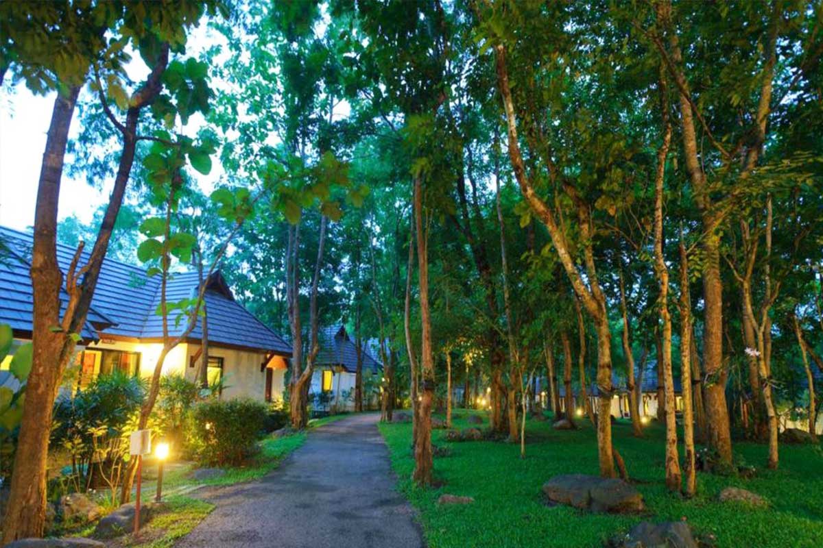 Chiangmai Highlands Golf and Spa Resort  -ที่พักอำเภอแม่ออน