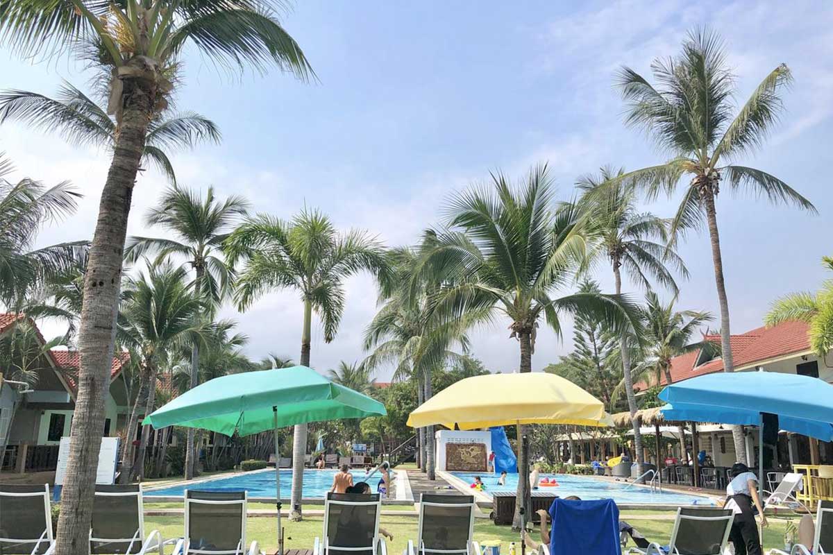 Dolphin Bay Resort  -ที่พักอำเภอสามร้อยยอด