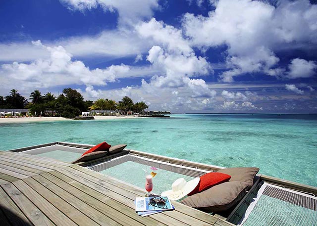 maldives-viu-bar-10-640x457.jpg