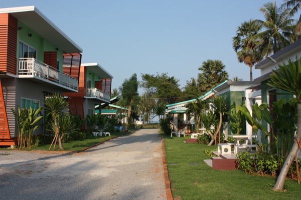 มดแดง รีสอร์ท (Moddang Resort) สามร้อยยอด ประจวบคีรีขันธ์ 