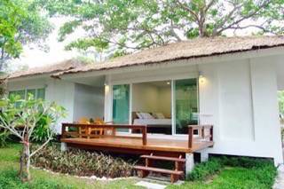 ที่พักเกาะเสม็ด : รีวิว ทิพย์ เสม็ด แอท เลอ บลอง (Thip Samed at Le Blanc) ที่พักหาดทรายแก้ว เกาะเสม็ด