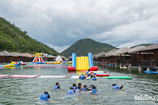 Heaven Bay นอนแพเหนือเขื่อนศรีนครินทร์ สวย สงบ บรรยากาศดี มีกิจกรรมครบ !