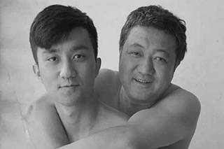 Like Father, Like Son กับภาพพ่อลูกที่ถ่ายรูปแบบเดิมด้วยกันเป็นเวลา 28 ปี