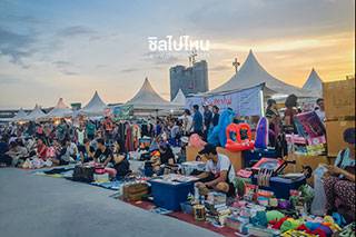 ไปมาแล้วตลาดนกฮูก(ตลาดนัดเลี่ยงเมืองนนท์) ตลาดนัดแห่งใหม่ในนนทบุรี