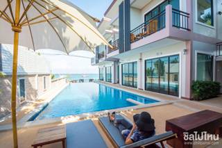 รีวิว ‘บ้านทะเลน้ำใส’ ที่พักน่ารักเปิดใหม่เกาะล้าน ฟินคูณสอง! มีสระว่ายน้ำติดวิวทะเล