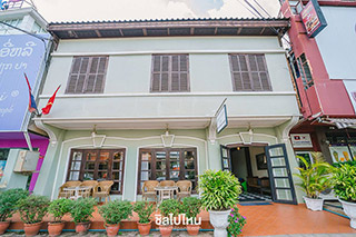 'โรงแรมคำวงสา' ที่พักเวียงจันทน์สุดเก๋! ใจกลางเมืองลาว เที่ยวง่ายพักสบาย
